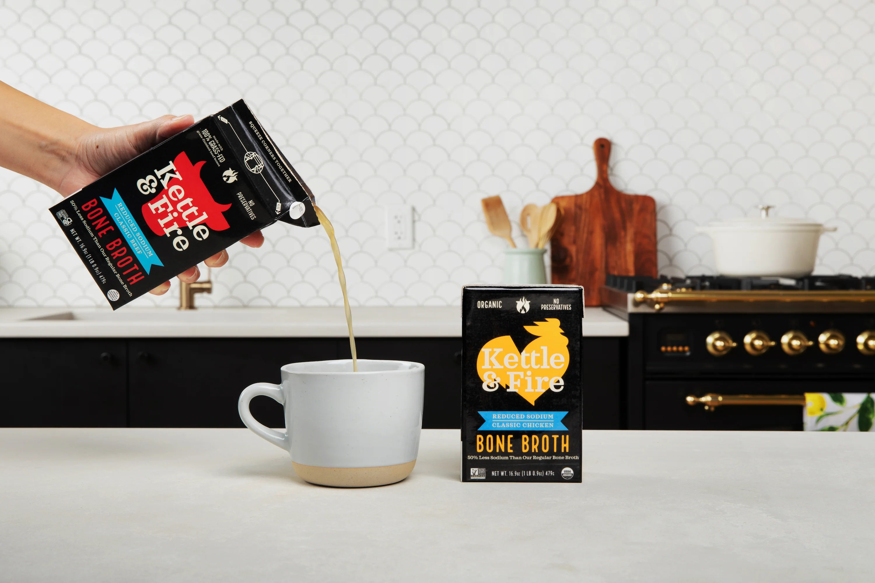 12-Pack: Beef & Chicken Reduced Sodium Bone Broth Bundle - Image 5